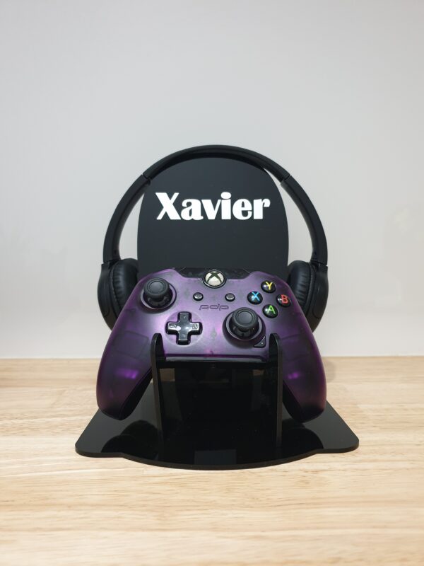 Personalized Headset and controller stand